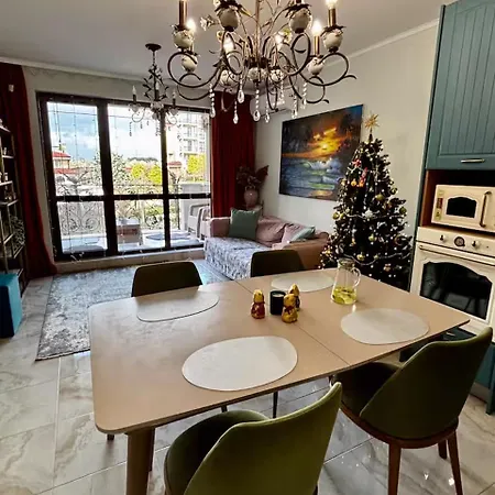 فندق Golden Nest B25 نيسيبار
