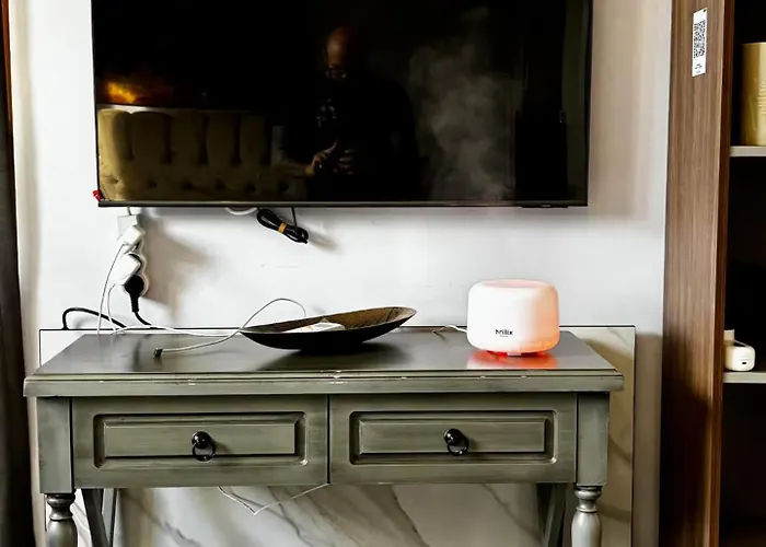 Golden Nest B25 Szálloda 5*