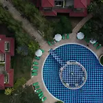 Golden Nest B25 Hotel