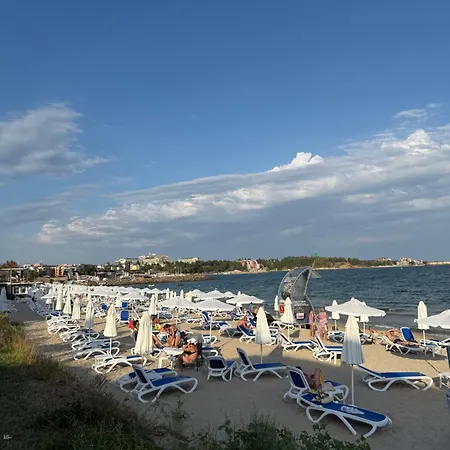 Golden Nest B25 Ξενοδοχείο